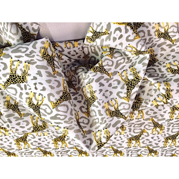 Tissu coton  ecru Girafe jaune